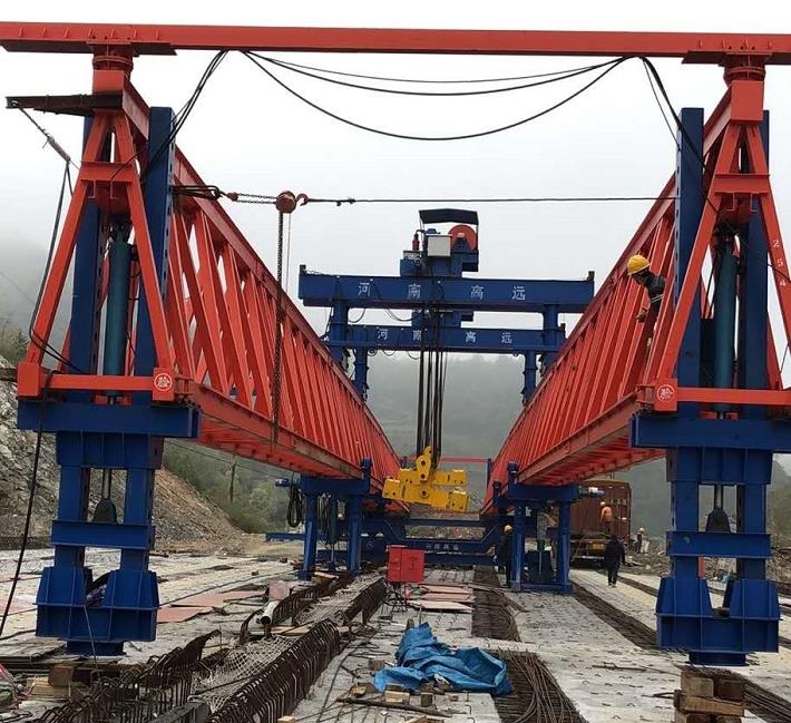 黑龍江邦中建筑材料科技有限公司，雙鴨山市集賢縣省道工程，采購全新式GYLQ40m-200t架橋機(jī)