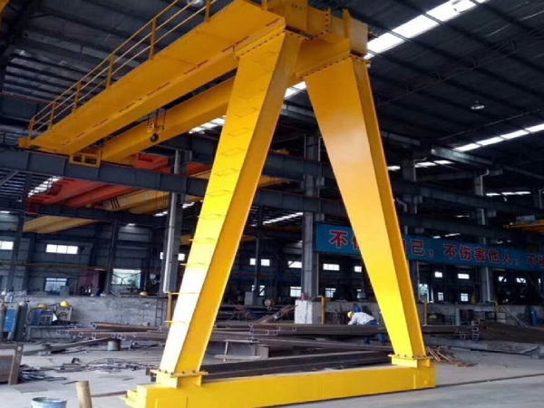 龍門(mén)吊門(mén)式起重機(jī)的安全管理有哪些具體規(guī)定？